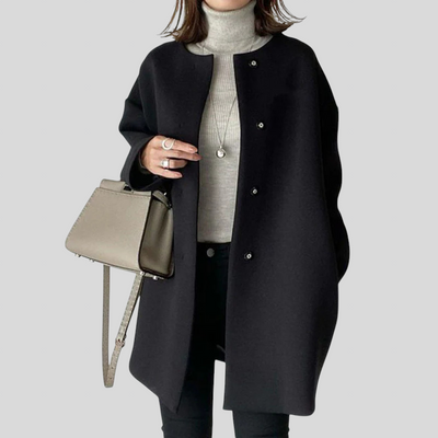 Lia – Elegantni Kaput Ravnog Kroja