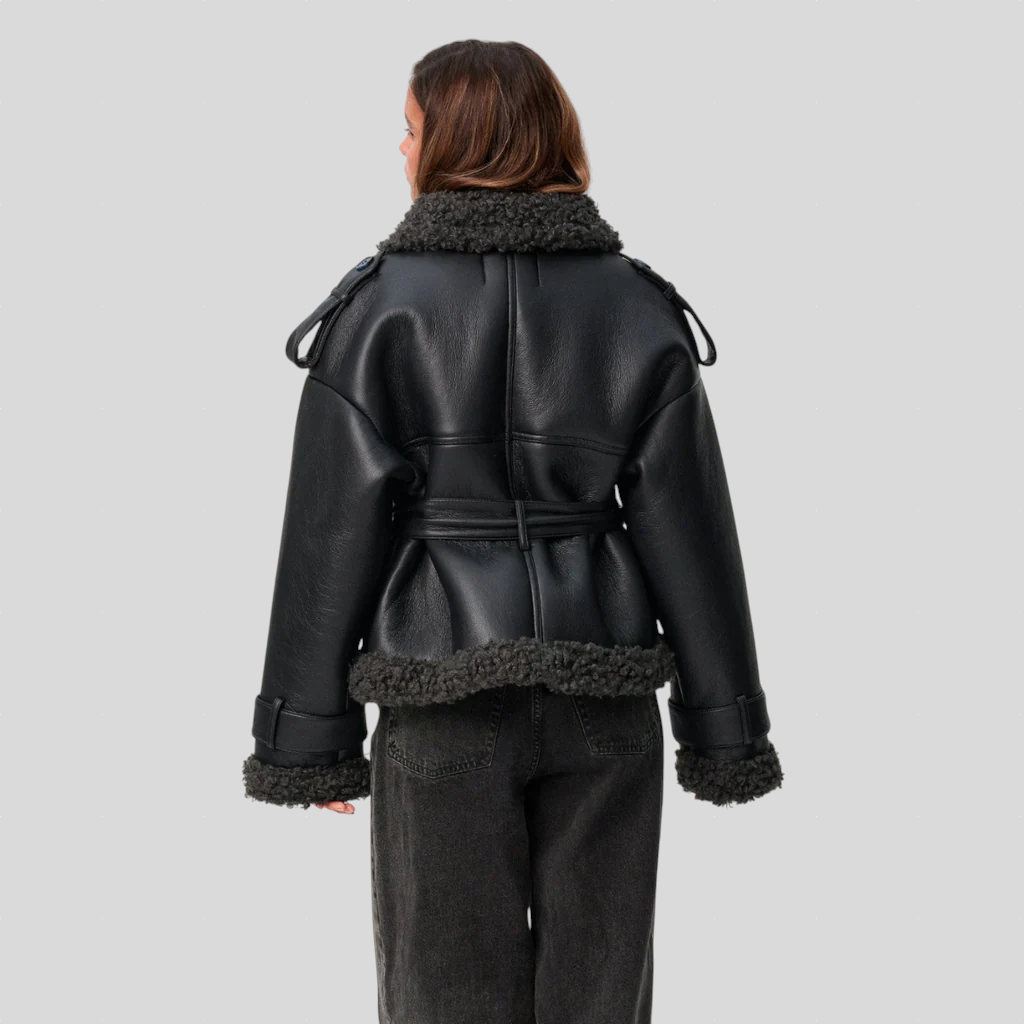 Elvira - Kaput Od Umjetnog Krzna S Remenom