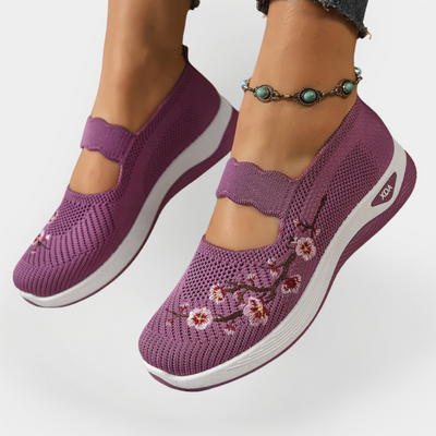 Ortopedske cipele s vezanim cvijećem