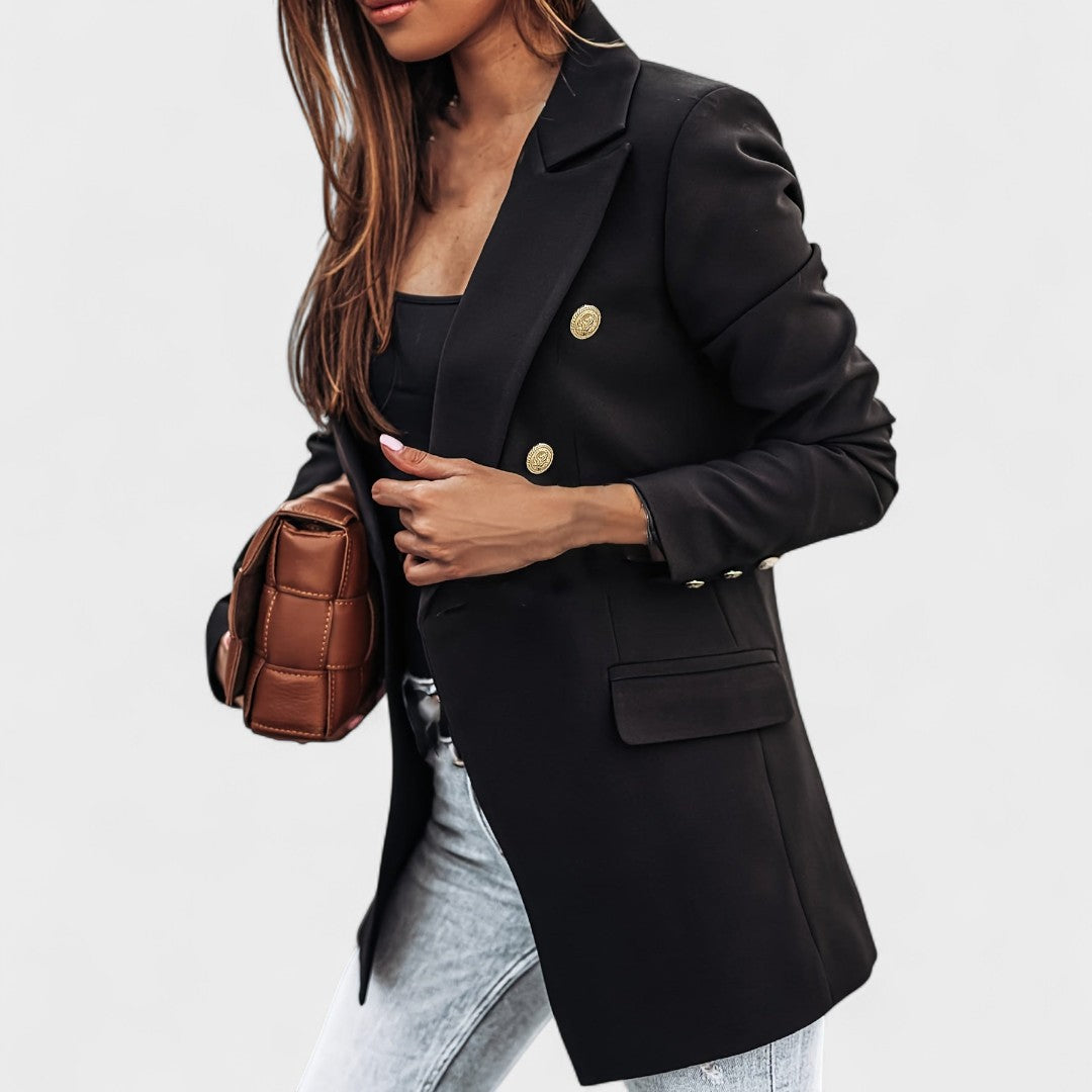 Matea - Šako s detaljnim gumbima