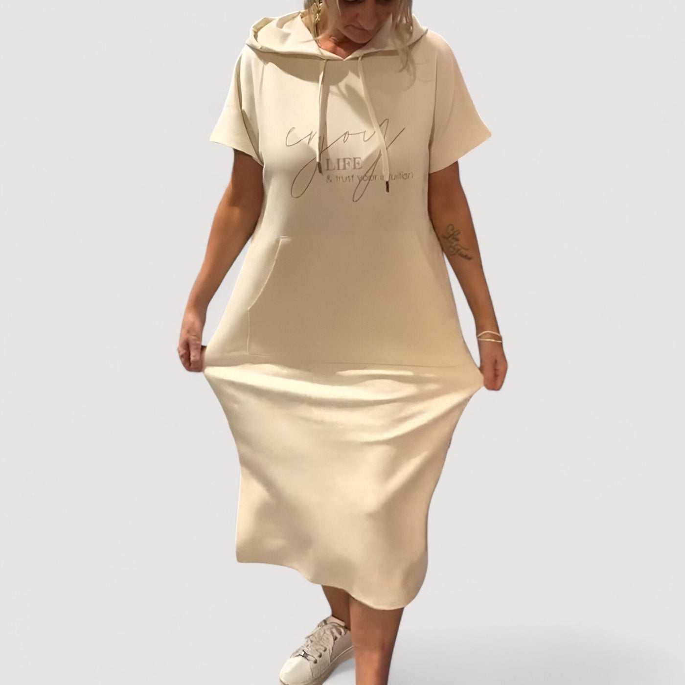 Ellen™ | Ležerna haljina s kapuljačom