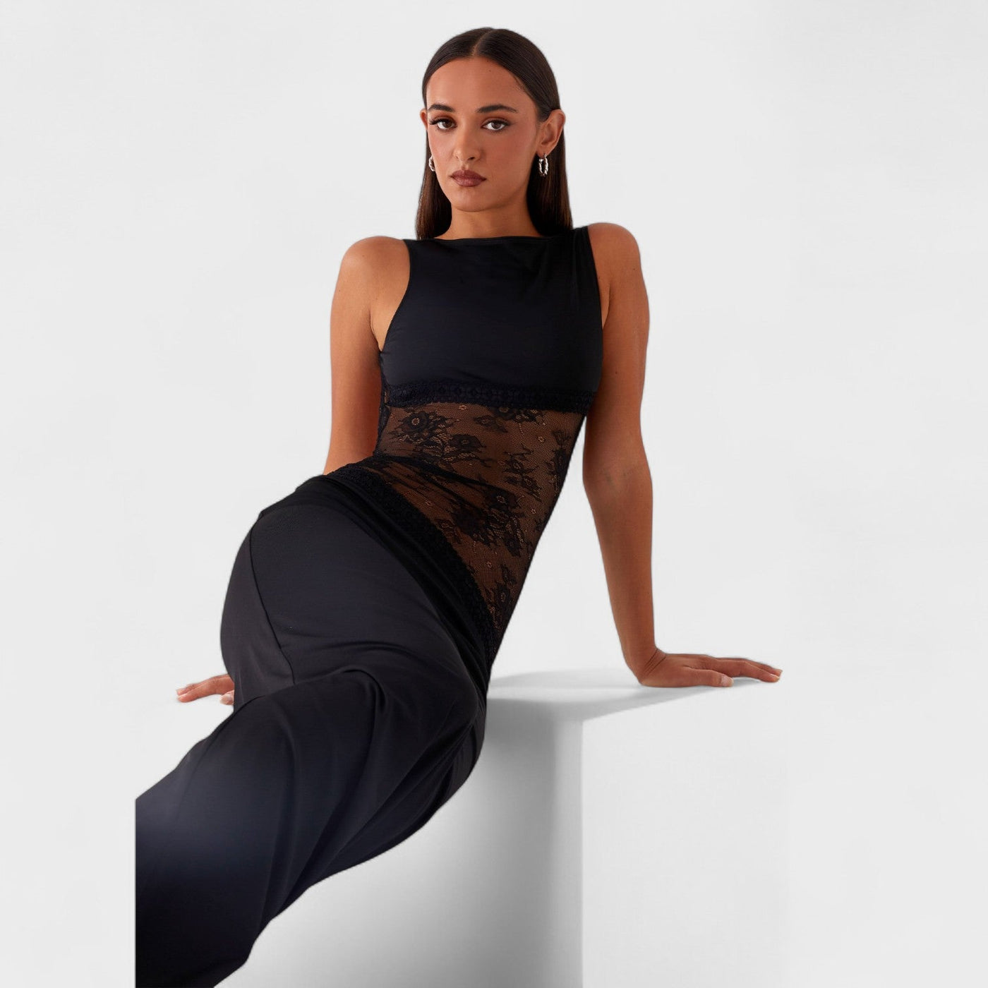 Ksenija - Duga crna čipkasta haljina