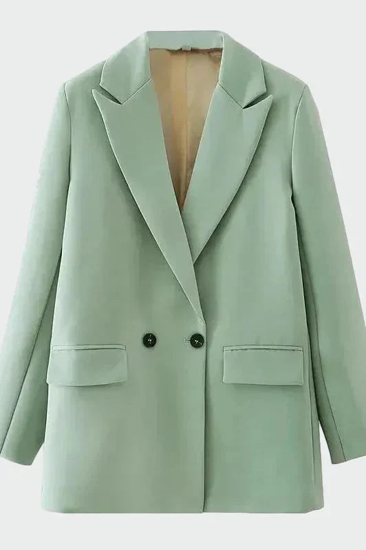 Preveliki sako s modernom linijom