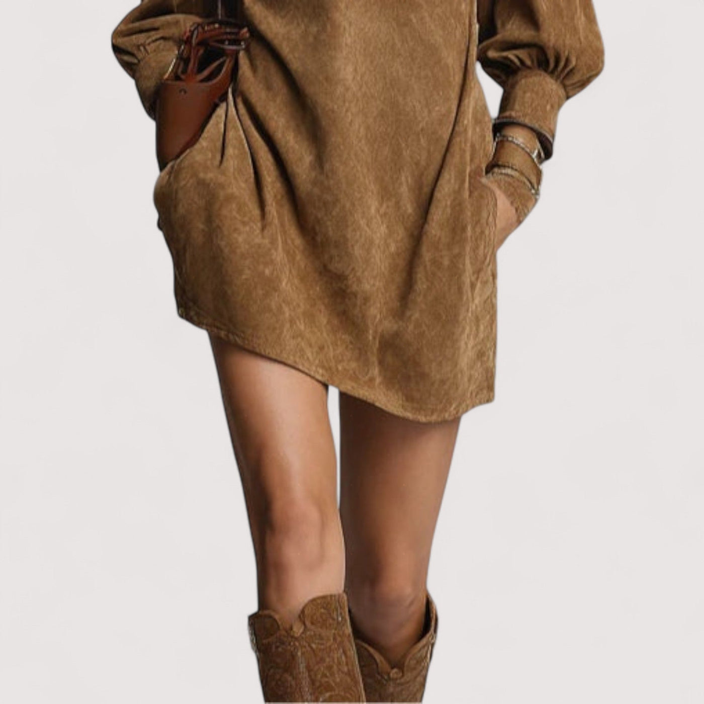 Leira™ | Smeđa opuštena mini haljina od brušene kože s patentnim zatvaračem i dolčevitim ovratnikom