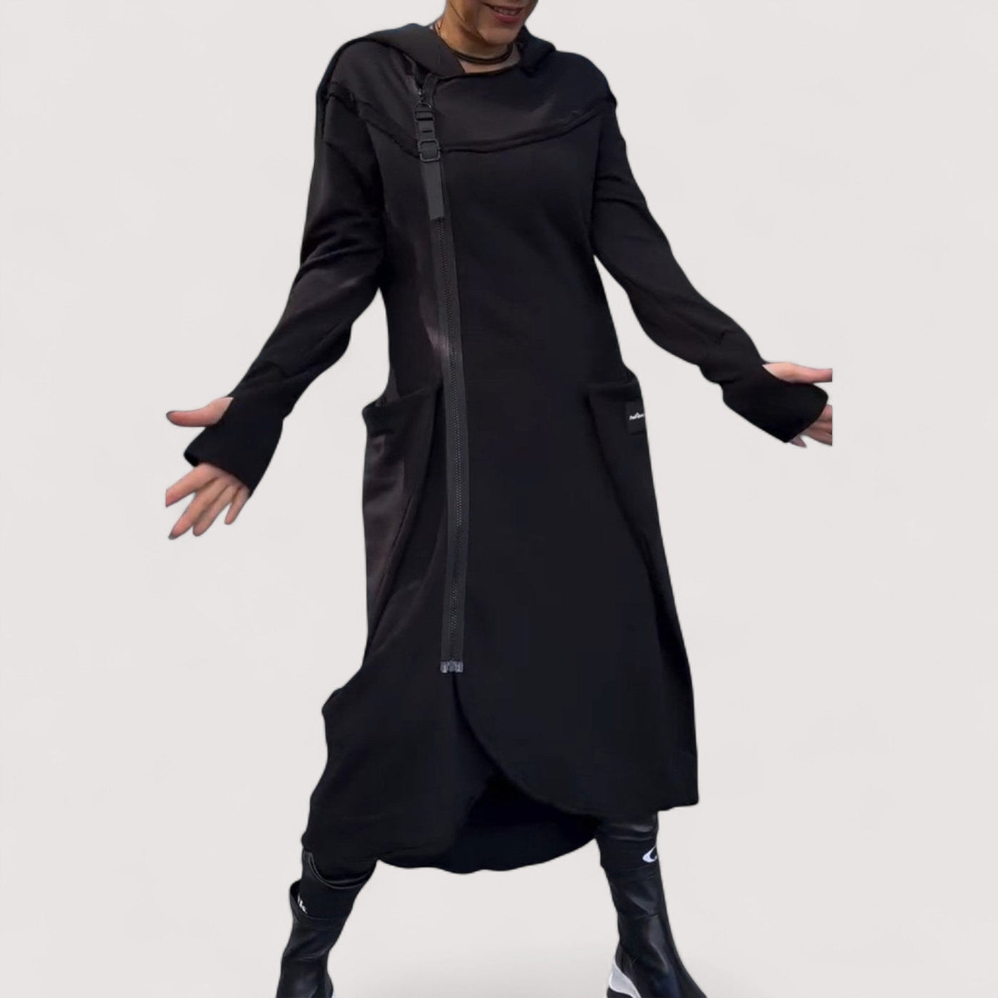 Lia™ | Haljina s kapuljačom i stilom