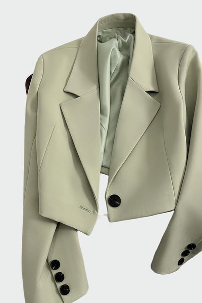 Sako u sofisticiranom kroju