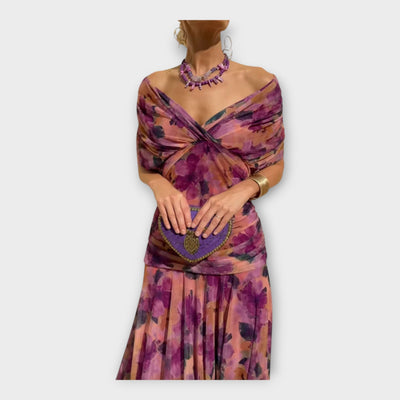 Zračna Haljina s Impresivnim Izrezom